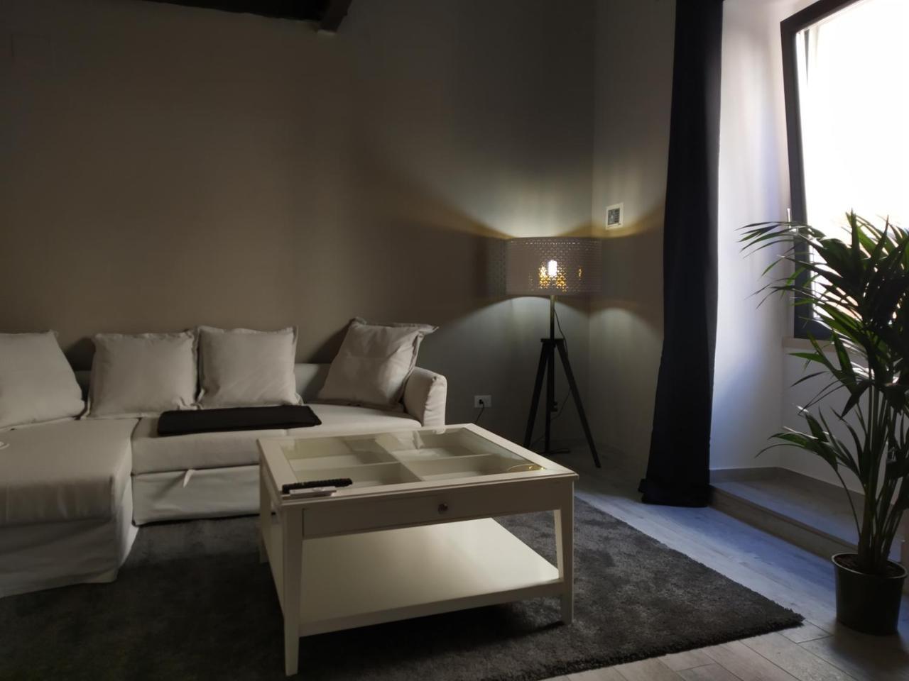 Aparthotel Dimora "I Santi Patroni" Lecce Exterior foto